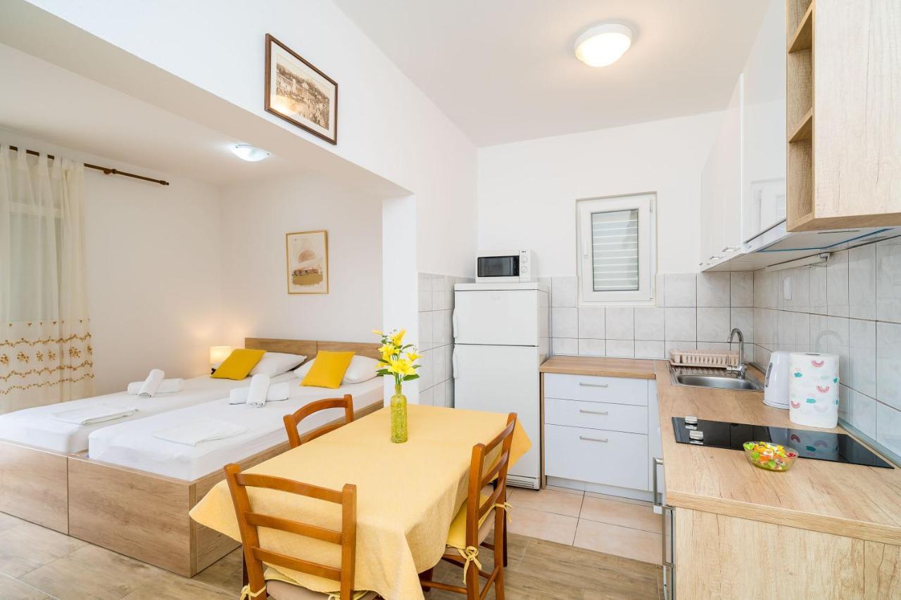 Appartement Nenada *